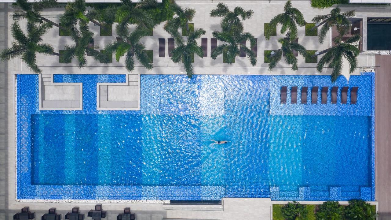 & Saigon Airport By Ihg Hotel