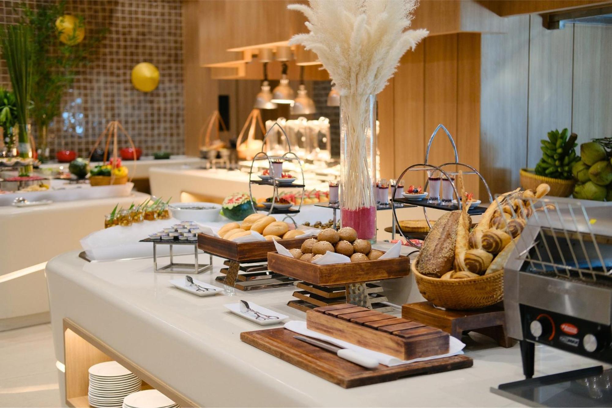 Inn&suites Sân Bay Sài Gòn 5* TP. Hồ Chí Minh