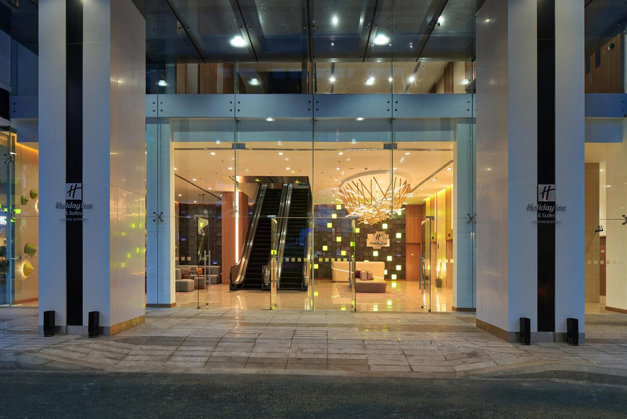 & Saigon Airport By Ihg Hotel Ho Chi Minh City