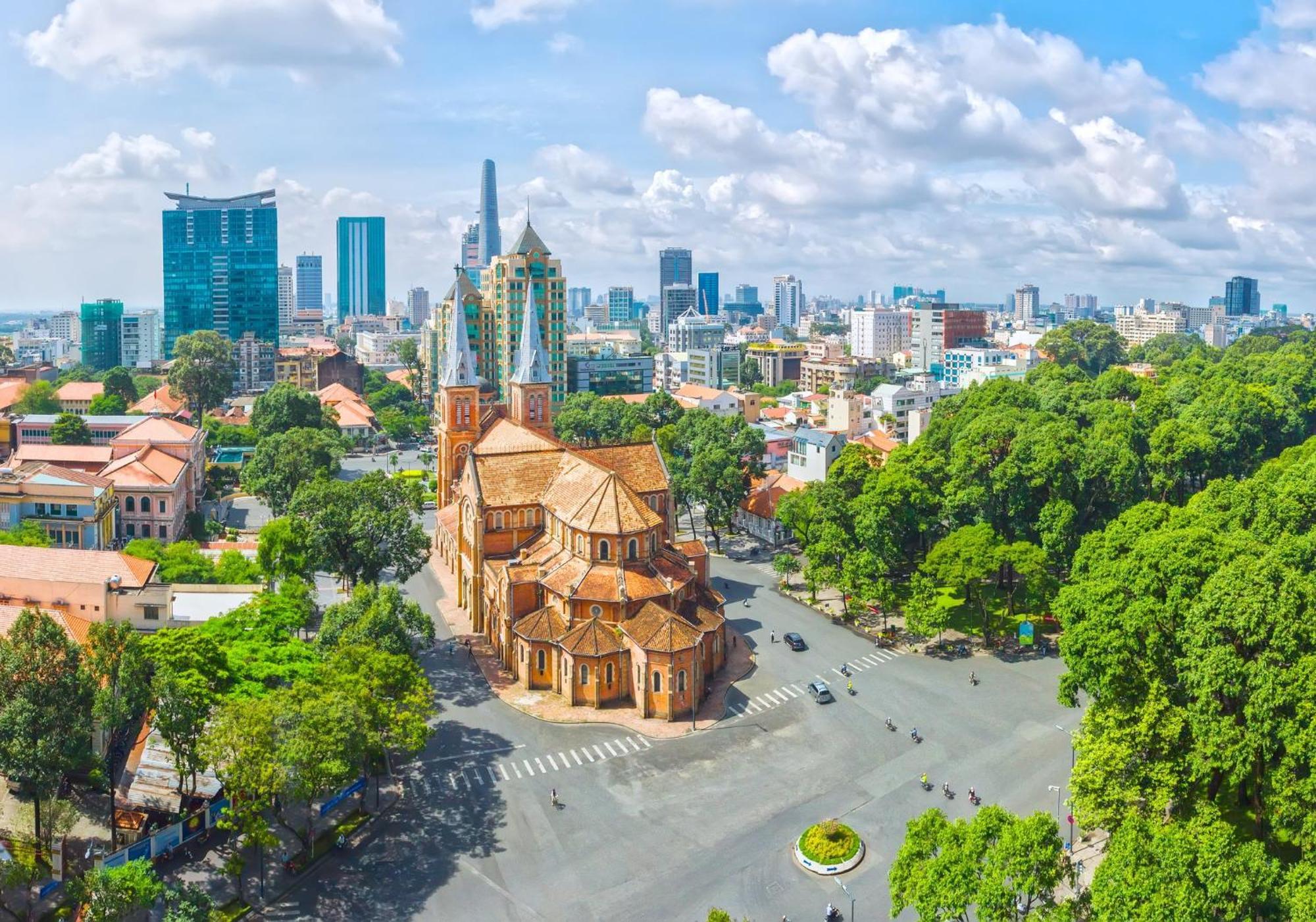 Inn&suites Sân Bay Sài Gòn 5* TP. Hồ Chí Minh