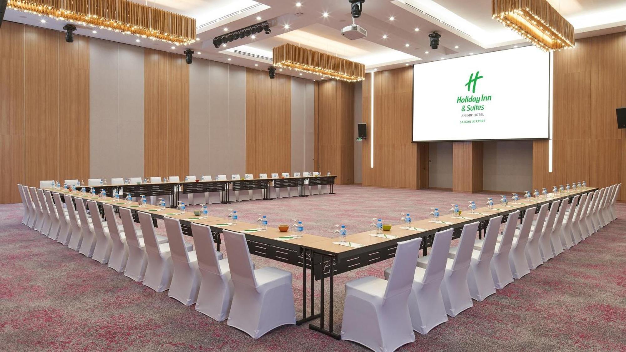 Inn&suites Sân Bay Sài Gòn 5* TP. Hồ Chí Minh